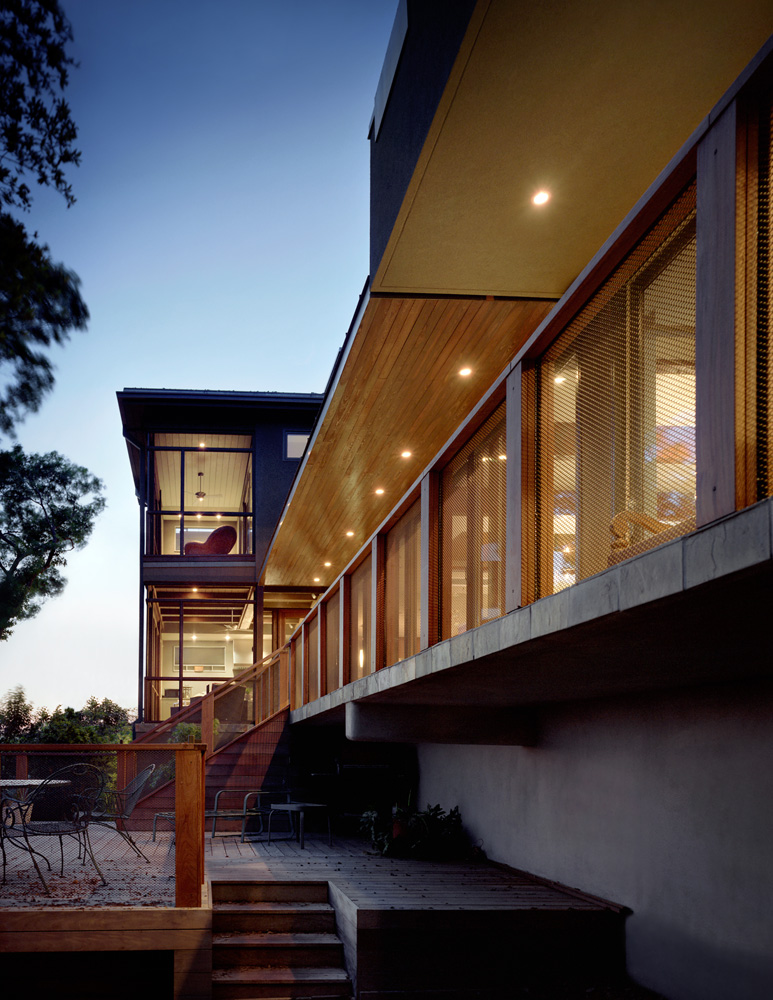 A houses lower back deck area.