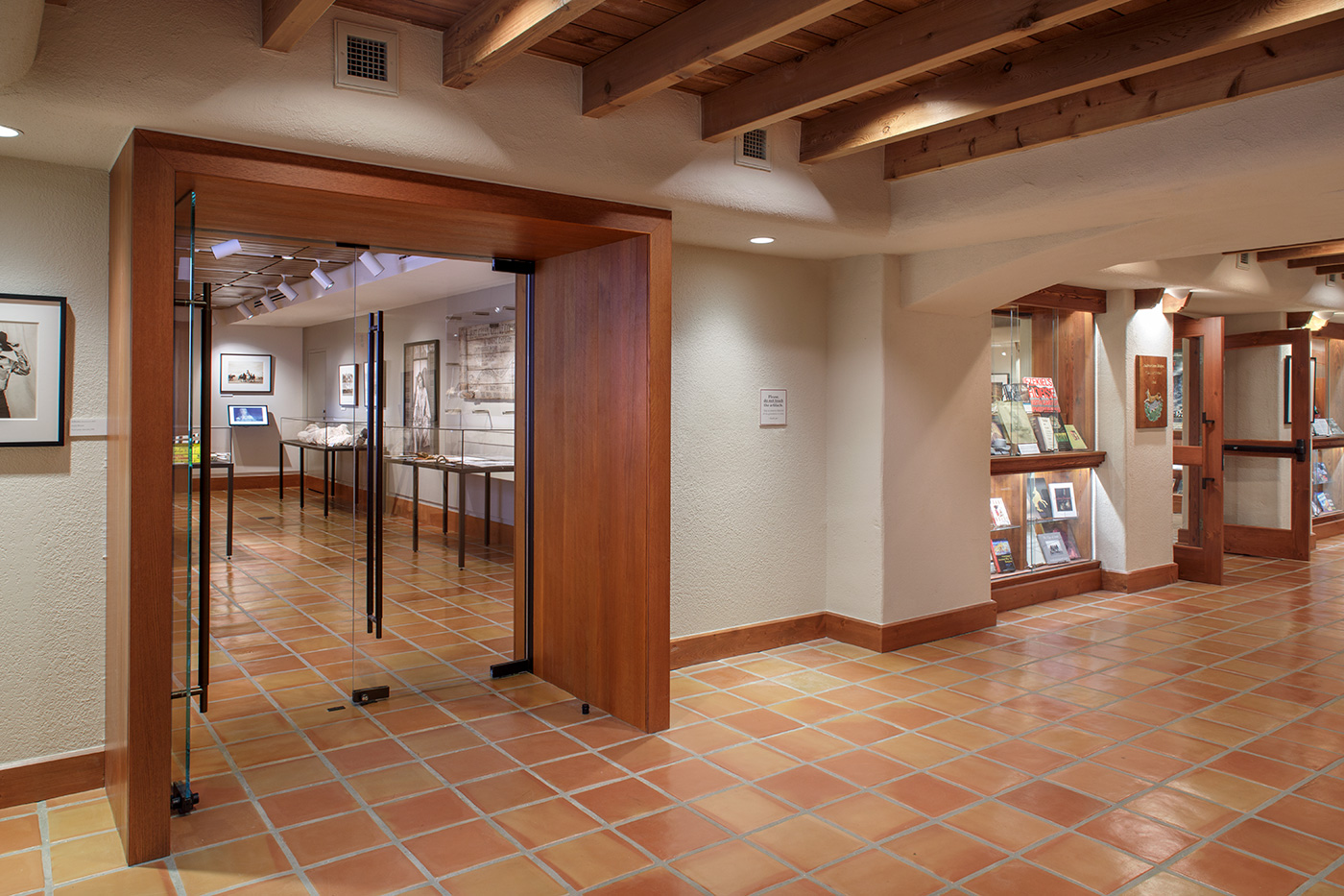 Entrance to exhibit room.