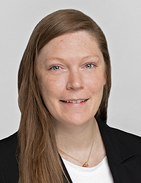 Avery Williams headshot